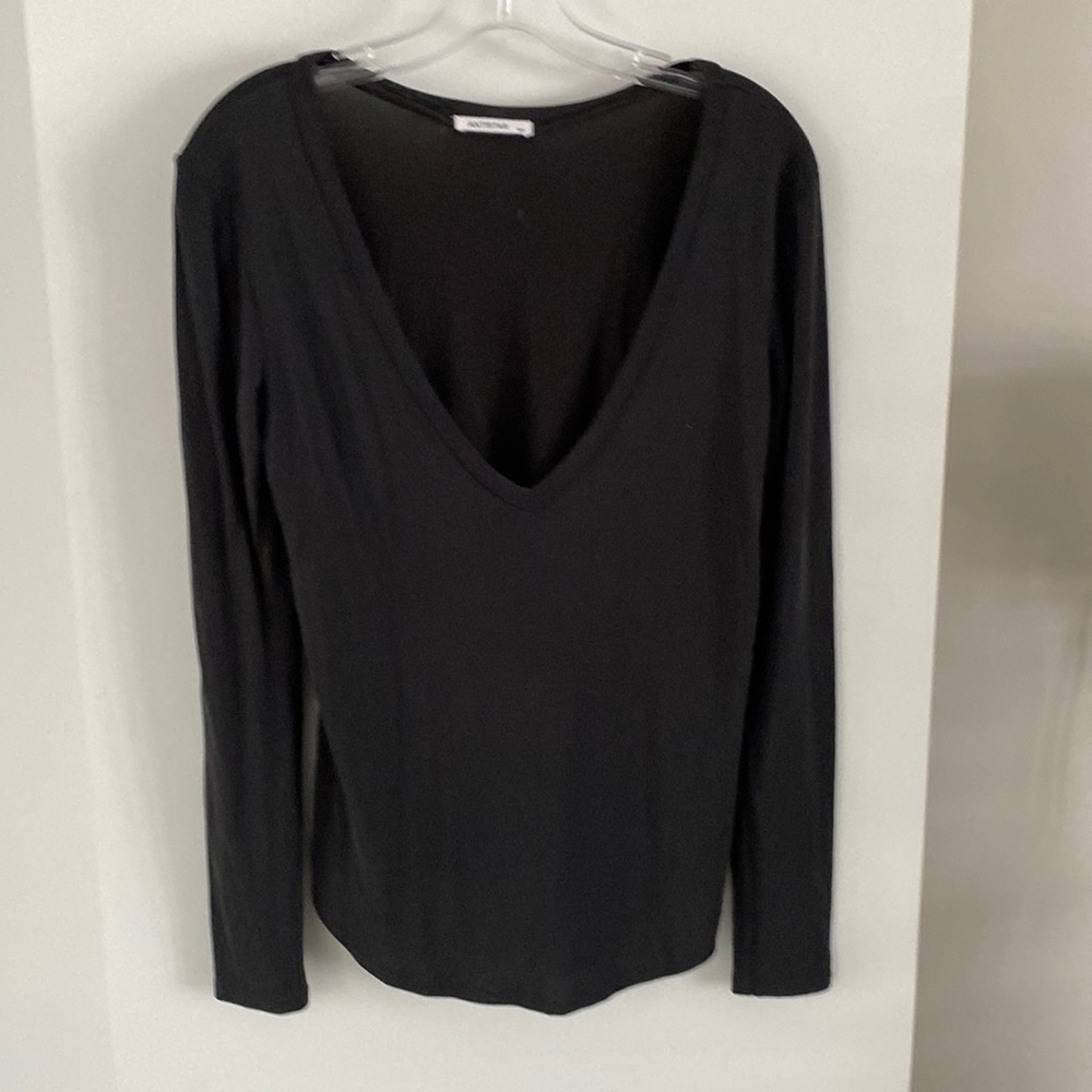 ANTISTAR black modal rounded hem long sleeve nmc-neck top S small